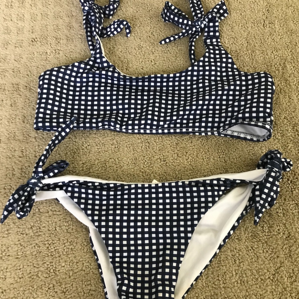 Bathing suit